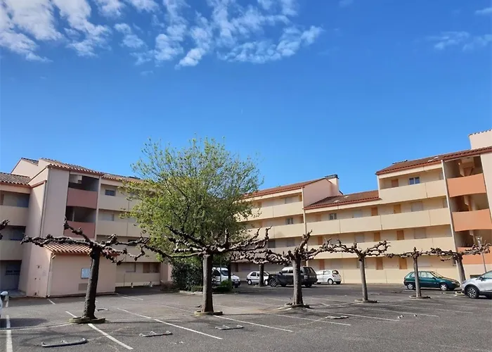 T2, 4 Pers, 300m Plage, Parking Prive, - Fr-1-388-50